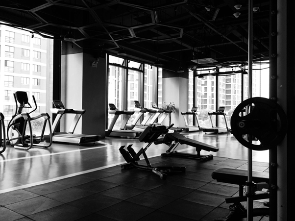 Wellness facilities including gyms are becoming a 2024 priority for workplace travellers.